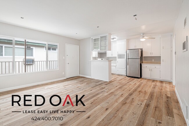 property at 320 S Sherbourne Dr