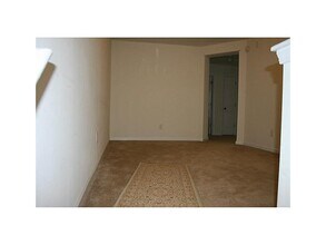 1930 Granville Dr in Lawrenceville, GA - Building Photo - Building Photo