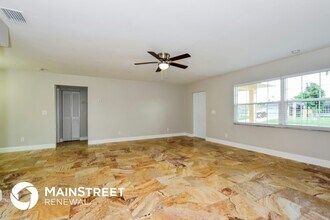 1326 SW 10th Pl in Cape Coral, FL - Building Photo - Building Photo