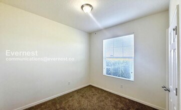 10126 Celtic Ash Dr in Ruskin, FL - Building Photo - Building Photo