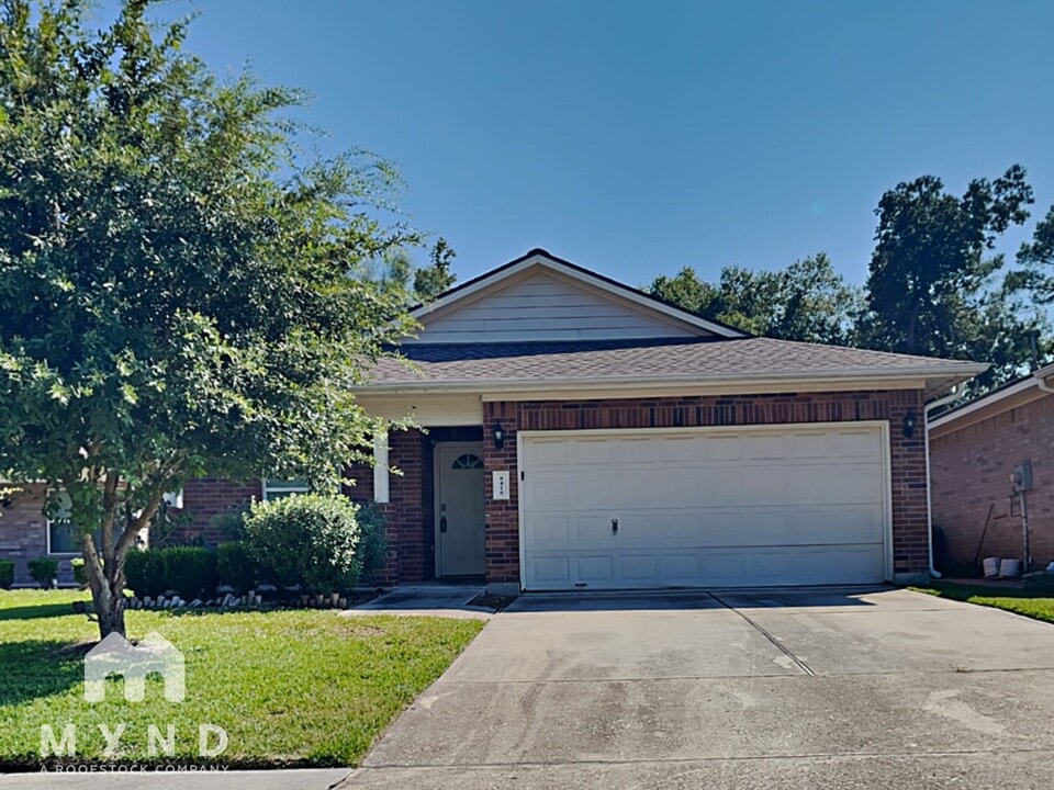 8418 Laura Koppe Rd in Houston, TX - Foto de edificio