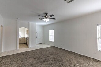 14424 S Camino Tierra Monte in Sahuarita, AZ - Building Photo - Building Photo