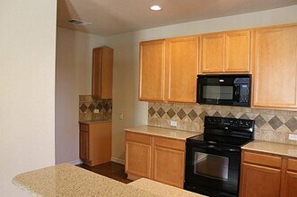 6325 Cedar Falls Dr in The Colony, TX - Building Photo - Building Photo