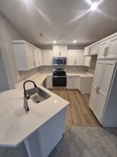 568 Foxhill Dr in Crescent Springs, KY - Building Photo - Building Photo