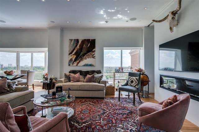 4242 Lomo Alto Dr in Dallas, TX - Building Photo - Building Photo