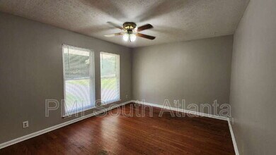 7656 Cloverdale Ln in Jonesboro, GA - Building Photo - Building Photo
