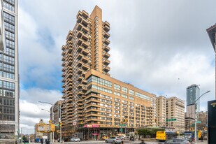 Columbia in New York, NY - Building Photo