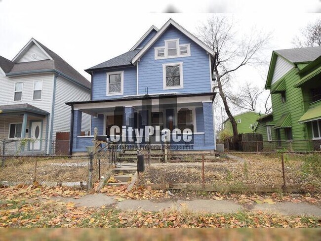 1046 S Randolph St in Indianapolis, IN - Building Photo - Building Photo