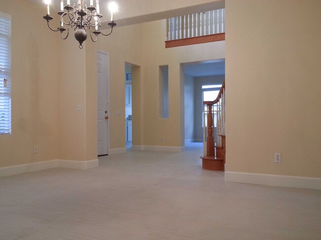 property at 936 McCall Cir