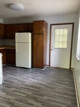 120 Amanda Ct in Athens, GA - Building Photo - Building Photo
