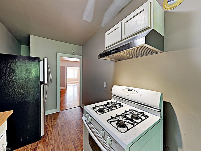 920 35th St-Unit -Apt 3 in Sacramento, CA - Building Photo - Building Photo