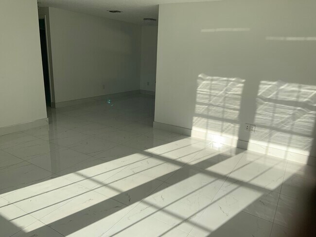 341 Minneola Dr in Orlando, FL - Building Photo - Building Photo