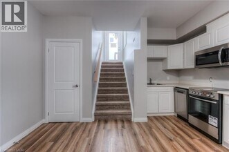 45 Heiman St in Kitchener, ON - Building Photo - Building Photo