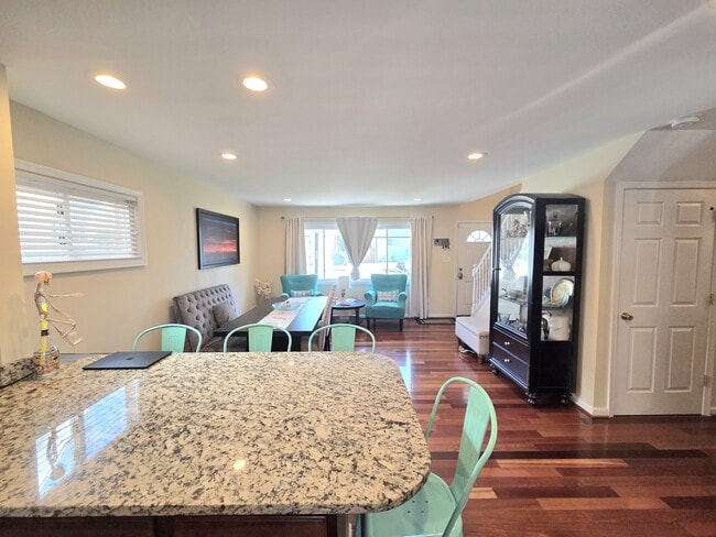 108 N Gladden St in Alexandria, VA - Building Photo - Building Photo