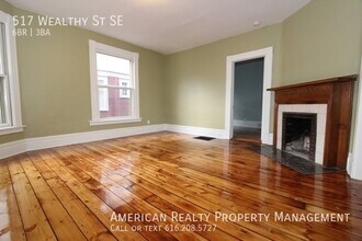 517 Wealthy St SE in Grand Rapids, MI - Building Photo - Building Photo