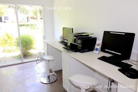 1071 Clayton Ln-Unit -101 in Austin, TX - Building Photo