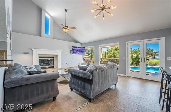 property at 3003 La Mesa Dr