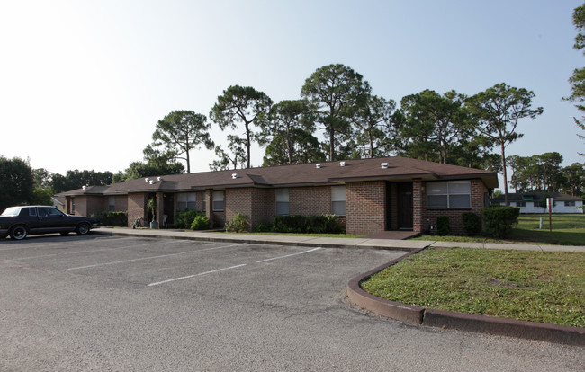 Willowbrook Place in Immokalee, FL - Foto de edificio - Building Photo