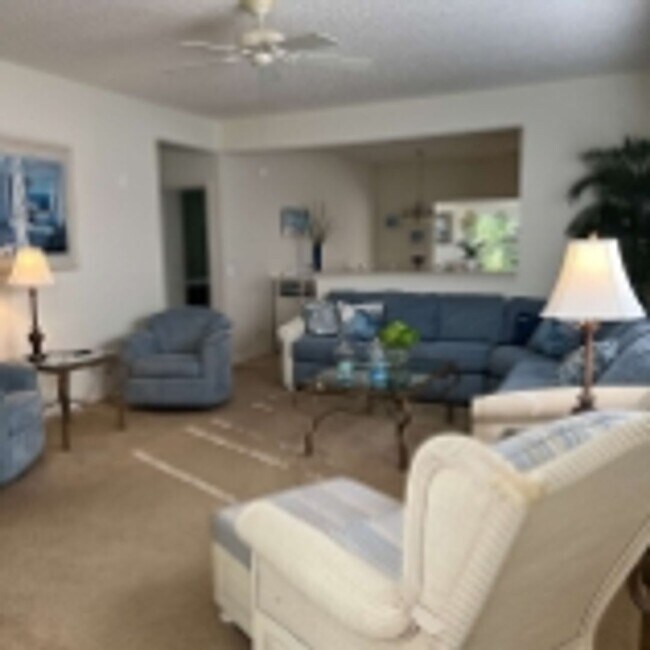 38 Whitebark Ln in Bluffton, SC - Building Photo - Building Photo