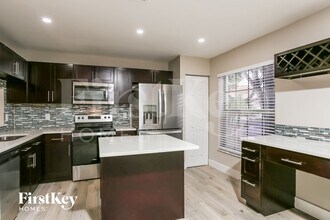 10837 NW 46th Dr in Coral Springs, FL - Building Photo - Building Photo