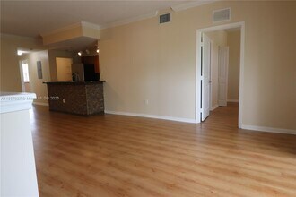 5880 W Sample Rd in Coral Springs, FL - Building Photo - Building Photo