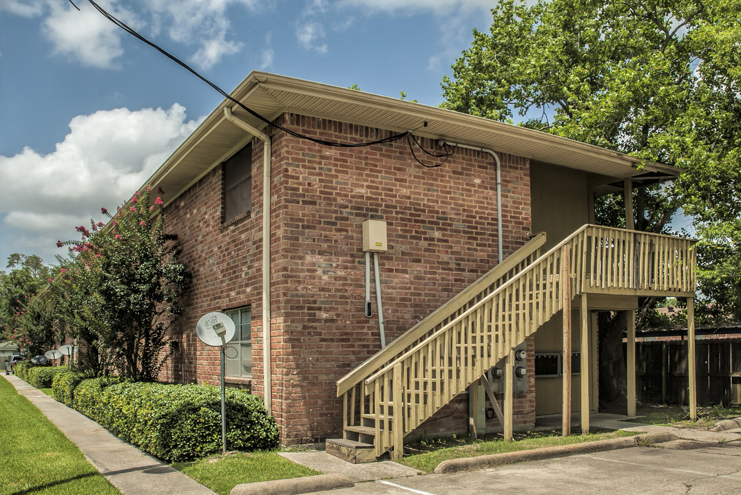 Florida Park Apartments II in Beaumont, TX - Building Photo