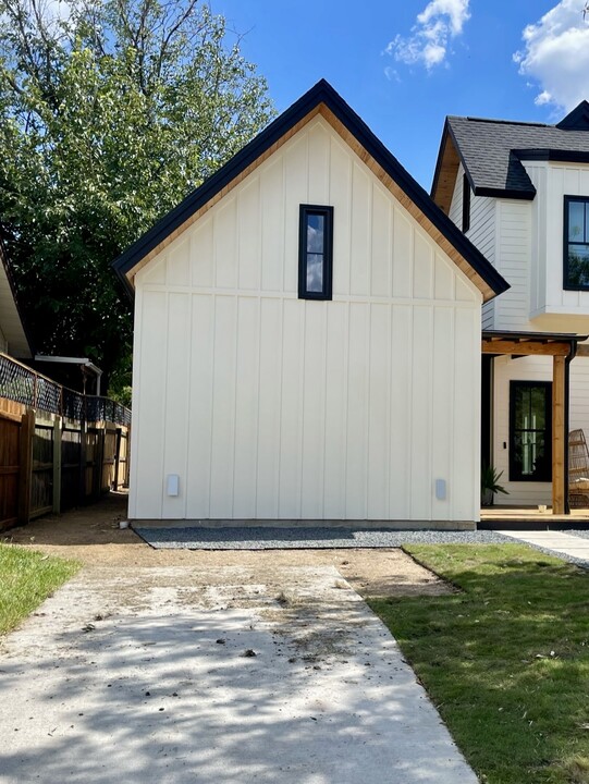 5311 Grover Ave in Austin, TX - Building Photo