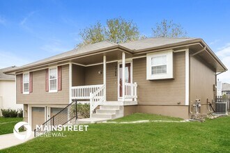1708 Stasi Ave in Raymore, MO - Building Photo - Building Photo
