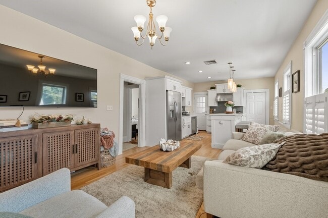 285 Neponset Ave in Boston, MA - Building Photo - Building Photo