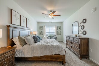 Union Mill in Wichita, KS - Building Photo - Interior Photo