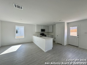 577 Rogers Pike in San Antonio, TX - Building Photo - Building Photo