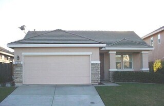 637 Shelby Ranch Ln in Roseville, CA - Building Photo