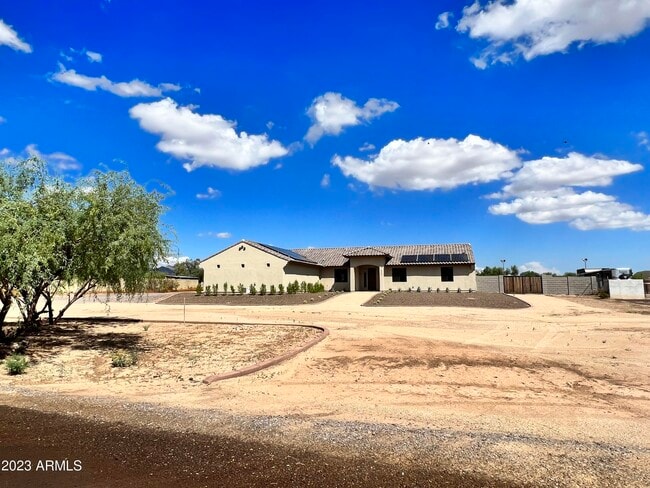 35029 N 12th St in Phoenix, AZ - Building Photo - Building Photo