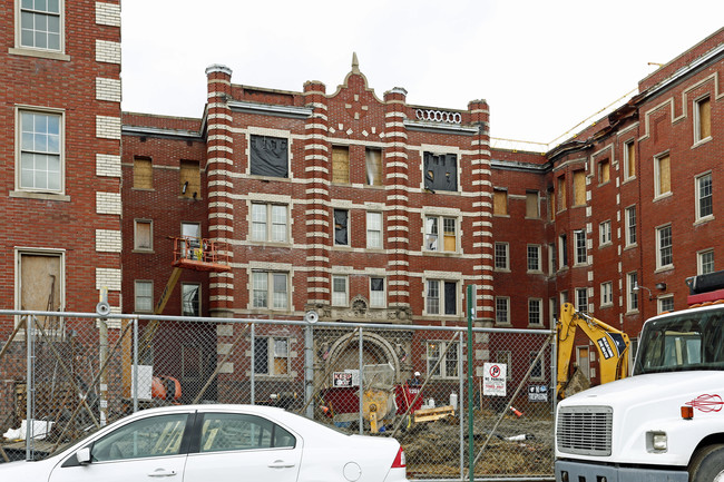 Forest Arms in Detroit, MI - Building Photo - Building Photo