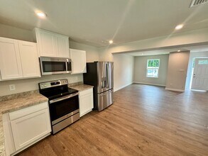 5345 Canterbury Rdg Ct in Richmond, VA - Building Photo - Building Photo