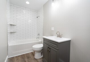 Flats on Florida 3314 in North Charleston, SC - Building Photo - Building Photo