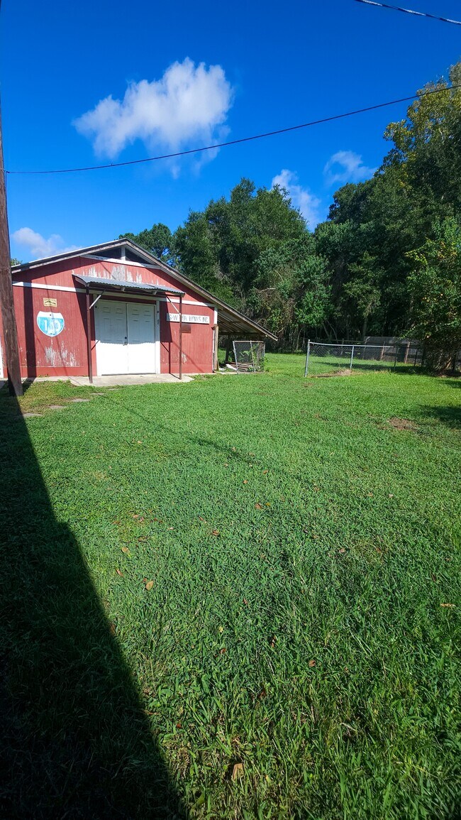 28370 US-96 in Kirbyville, TX - Building Photo - Building Photo
