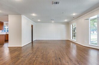 6344 Town Hill Ln in Dallas, TX - Building Photo - Building Photo