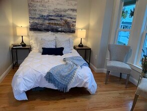 27 Phillips St in Malden, MA - Building Photo - Building Photo