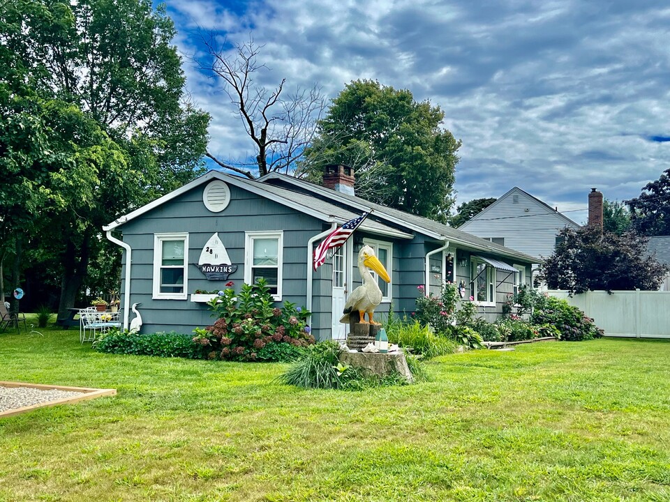 28 Kelsey Rd in Clinton, CT - Building Photo