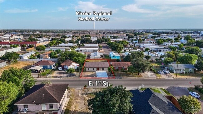 17 E St in Mission, TX - Foto de edificio - Building Photo