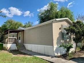 6111 Nueces Park Road in Humble, TX - Building Photo - Building Photo