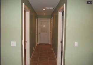 606 N McArthur St in Macomb, IL - Building Photo - Building Photo