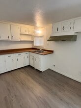 906 S Farmer Ave, Unit C in Tempe, AZ - Foto de edificio - Building Photo