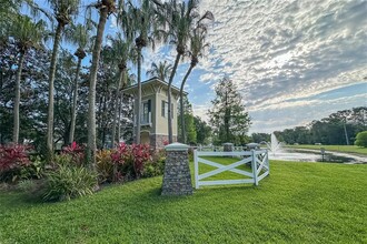 8612 Brookvale Dr in Windermere, FL - Foto de edificio - Building Photo