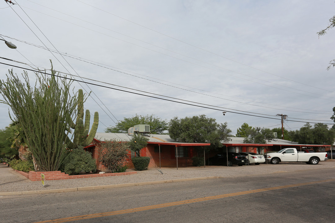 4129-4171 E Brown Way in Tucson, AZ - Building Photo