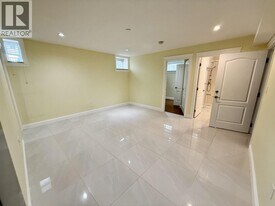 3507 E 45th Ave in Vancouver, BC - Building Photo