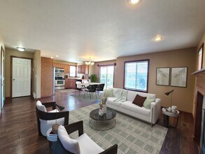 11710 E Jackson Ln in Spokane Valley, WA - Building Photo - Building Photo