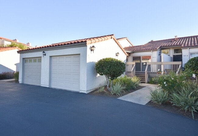 property at 905 Caminito Madrigal