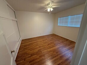 1002 Tyler St in Glendale, CA - Building Photo - Building Photo
